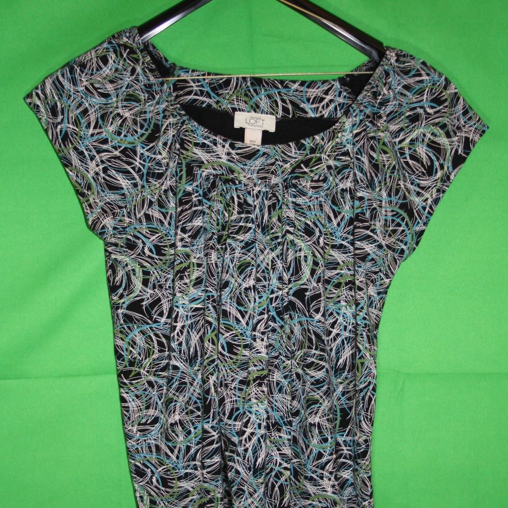 Women's Ann Taylor LOFT Maternity Top Size Medium